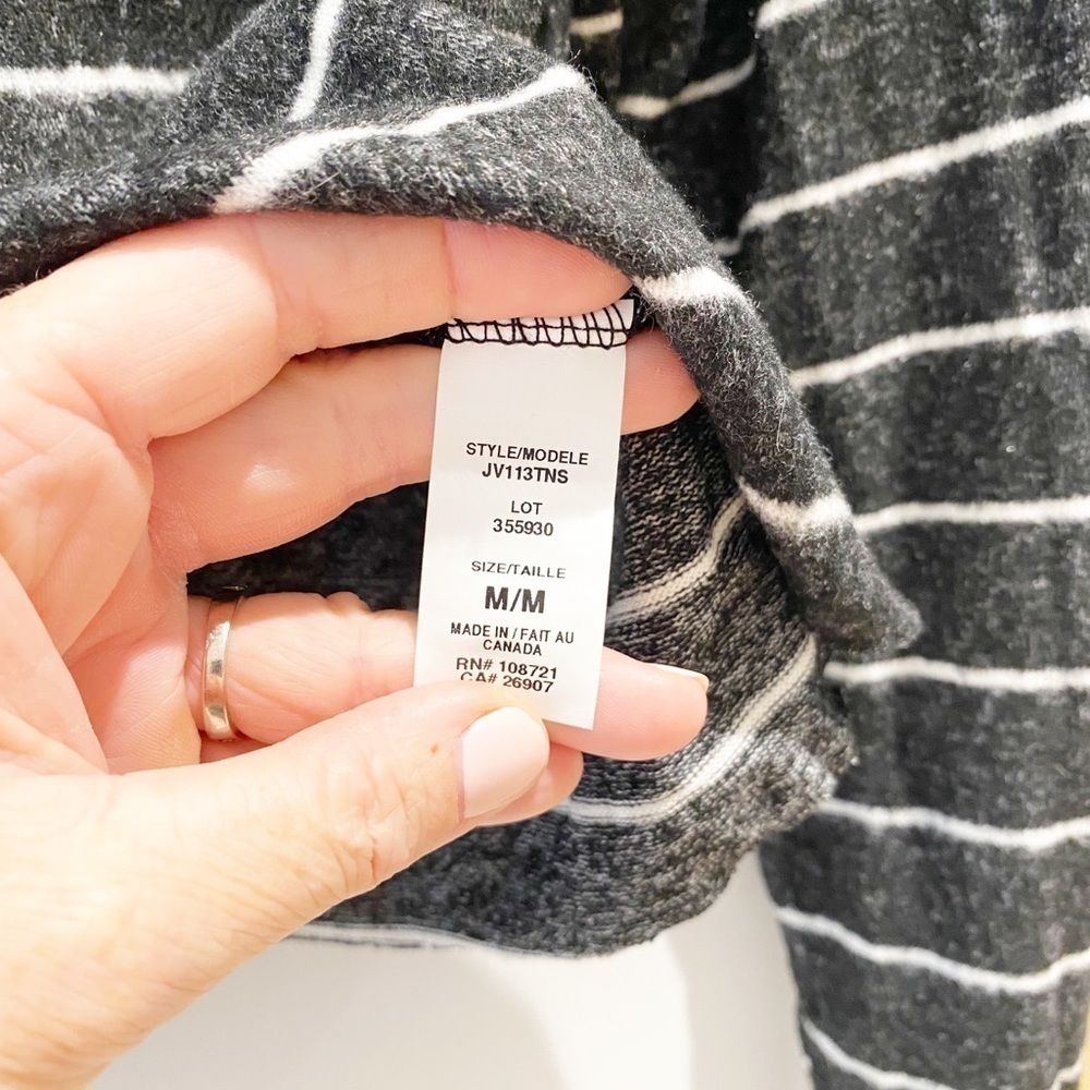 𝅺soft Hooded top - Picture 4 of 6